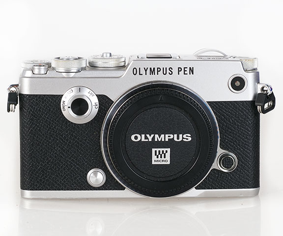 usato Olympus omd PEN-F corpo